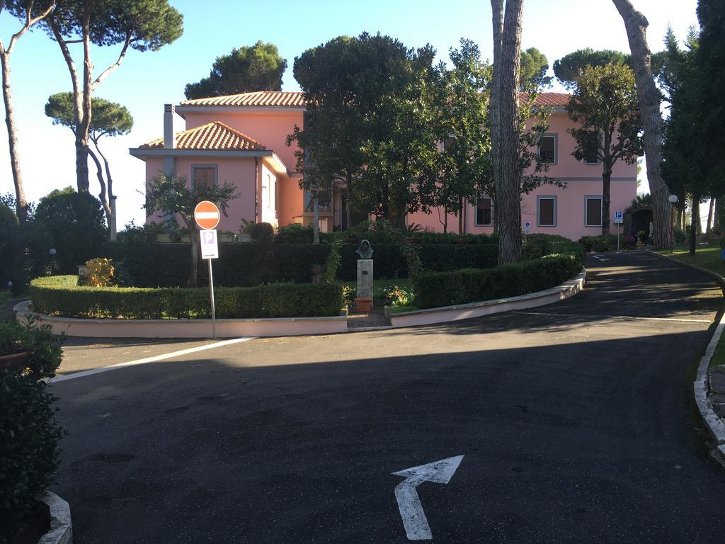 Casa Nostra Signora Otel Isola Farnese Dış mekan fotoğraf