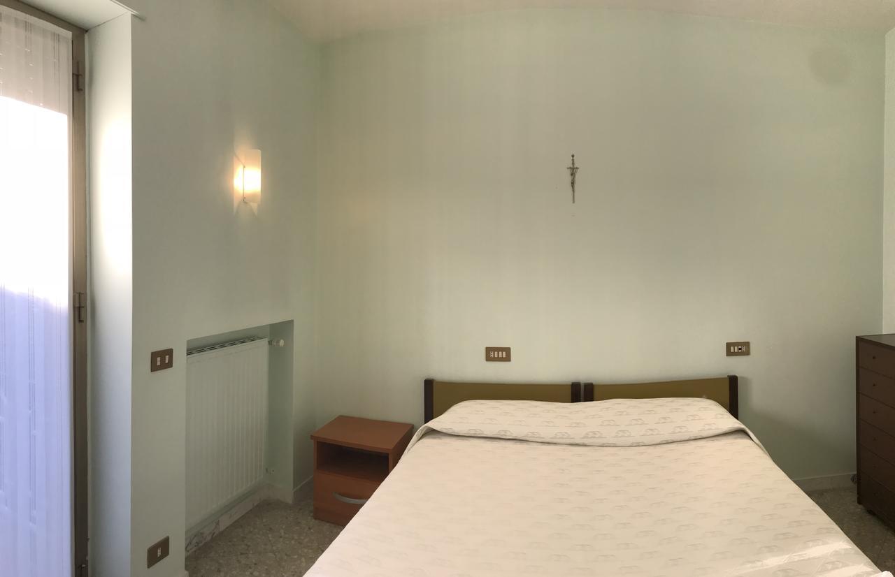 Casa Nostra Signora Otel Isola Farnese Dış mekan fotoğraf