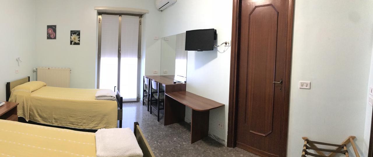 Casa Nostra Signora Otel Isola Farnese Dış mekan fotoğraf