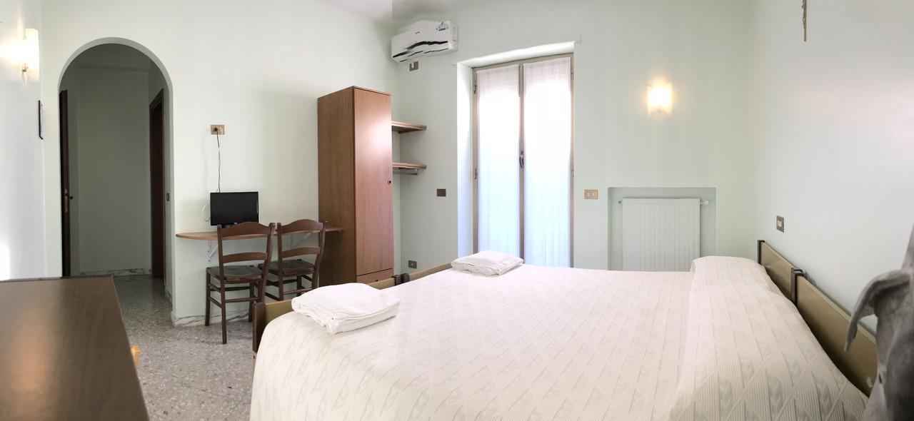 Casa Nostra Signora Otel Isola Farnese Dış mekan fotoğraf