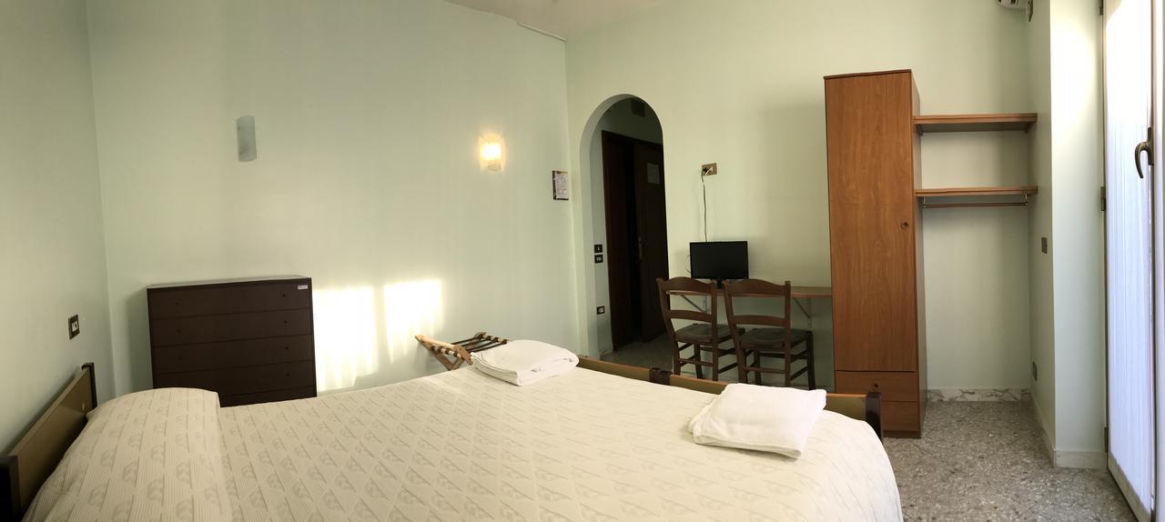 Casa Nostra Signora Otel Isola Farnese Dış mekan fotoğraf
